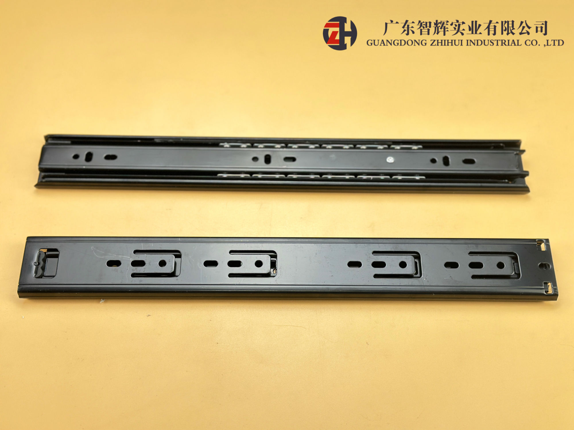 b6fad097f5320ef3f59c16cc6bc1c40.jpg